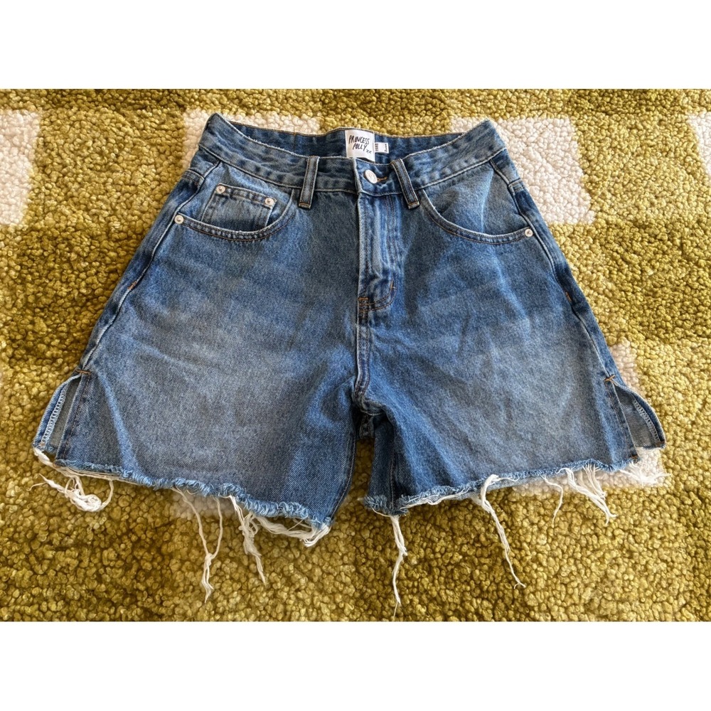 Princess Polly High Waisted Distressed Denim Shorts Medium Wash Blue Size 4 US